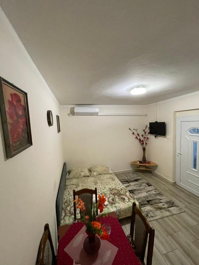 Apartmani Miro Trebinje Exterior photo